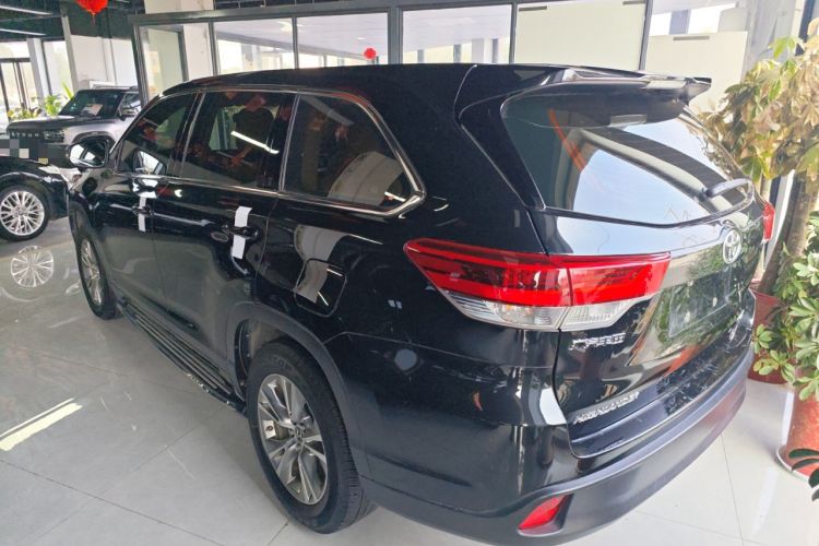Used Toyota Highlander 2018 2.0T Four-Wheel Drive Elite Edition 7 Seats China VI Standard Exterior 2