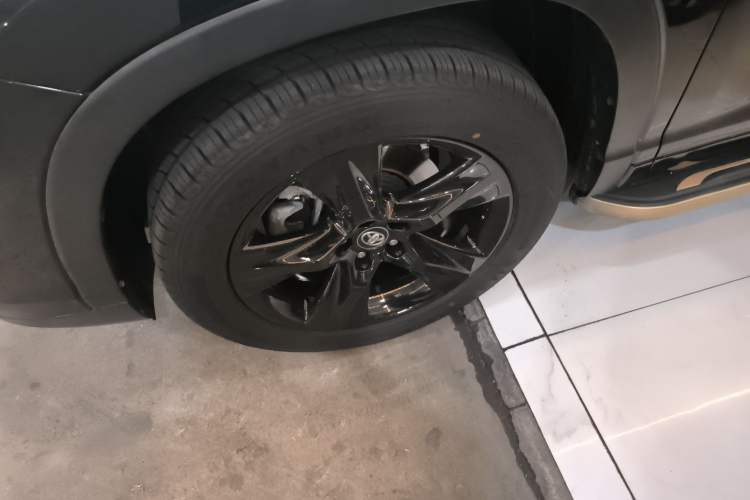 Used Toyota Highlander 2018 2.0T Four-Wheel Drive Knight Edition 7 Seats China VI Standard Exterior 2