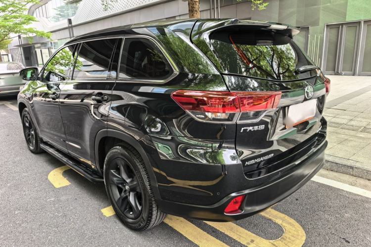 Used Toyota Highlander 2018 2.0T Four-Wheel Drive Knight Edition 7 Seats China VI Standard Exterior 2