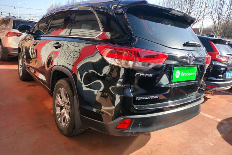 Used Toyota Highlander 2018 2.0T Two-Wheel Drive Elite Version 5 Seats China VI Standard Exterior 2
