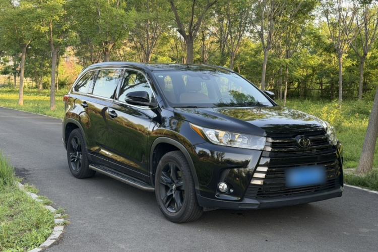 Used Toyota Highlander 2018 2.0T Four-Wheel Drive Knight Edition 7 Seats China VI Standard Exterior 2