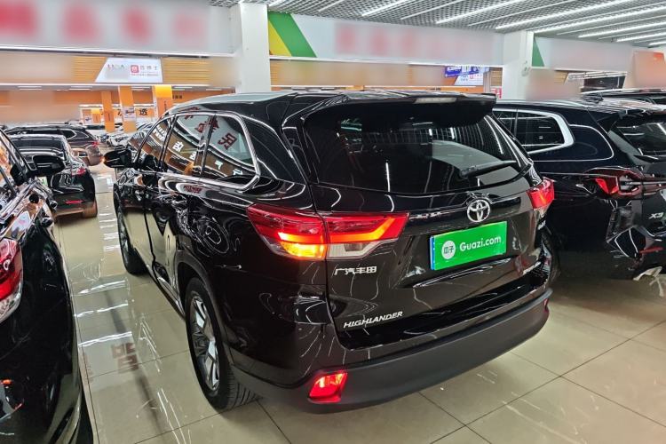 Used Toyota Highlander 2018 2.0T Four-Wheel Drive Luxury Version 7 Seats China VI Standard Exterior 2