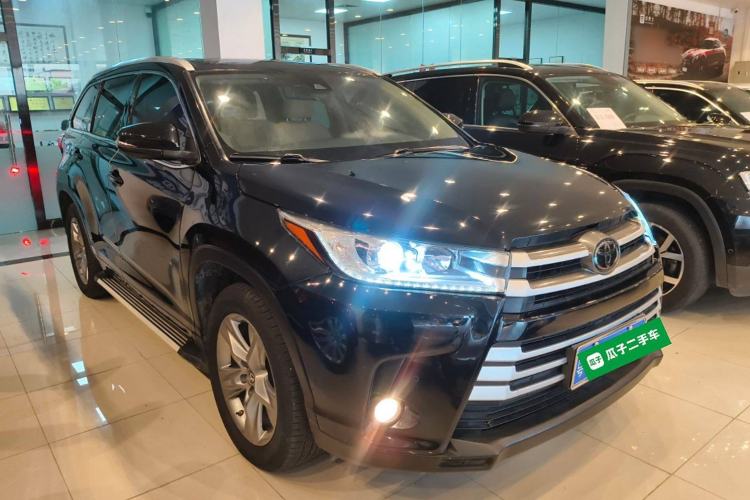 Used Toyota Highlander 2018 2.0T Four-Wheel Drive Knight Edition 7 Seats China VI Standard Exterior 2