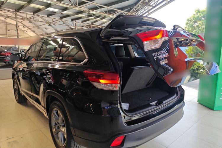 Used Toyota Highlander 2018 2.0T Four-Wheel Drive Luxury Version 7 Seats China VI Standard Exterior 2