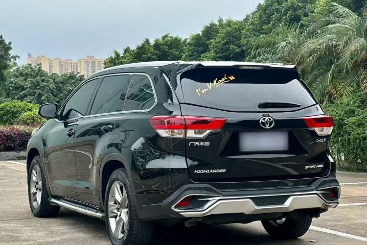 Used Toyota Highlander 2018 2.0T Four-Wheel Drive Luxury Version 7 Seats China VI Standard Exterior 2