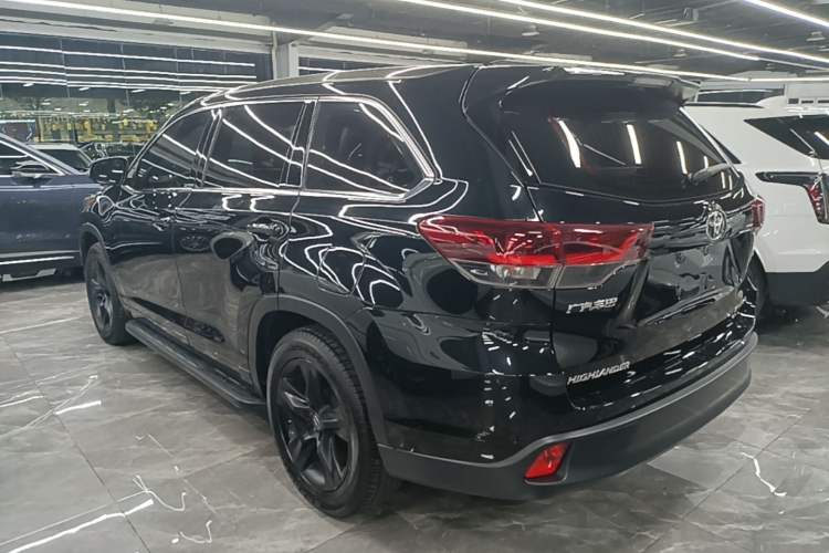 Used Toyota Highlander 2018 2.0T Four-Wheel Drive Knight Edition 7 Seats China VI Standard Exterior 2