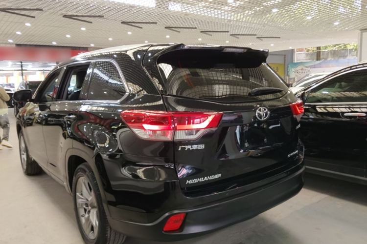 Used Toyota Highlander 2018 2.0T Four-Wheel Drive Luxury Version 7 Seats China VI Standard Exterior 2