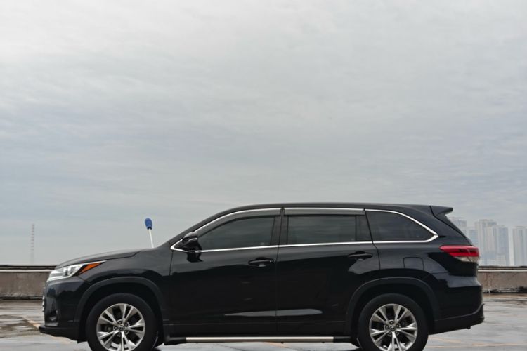 Used Toyota Highlander 2018 2.0T Four-Wheel Drive Elite Edition 7 Seats China VI Standard Exterior 2