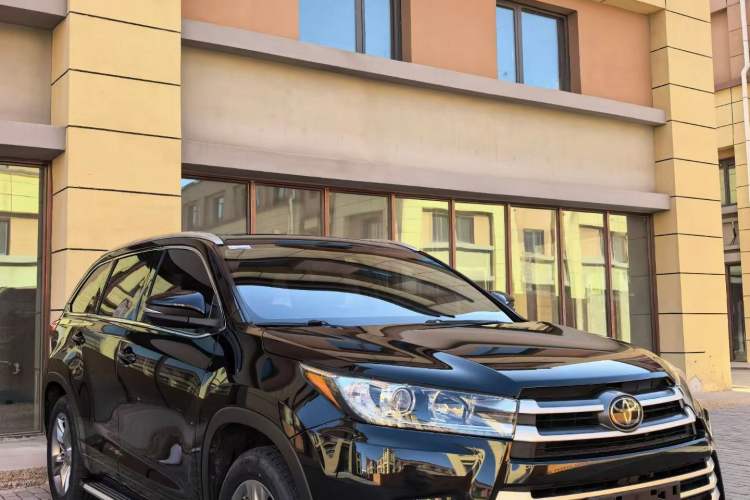 Used Toyota Highlander 2018 2.0T Four-Wheel Drive Luxury Version 7 Seats China VI Standard Exterior 2
