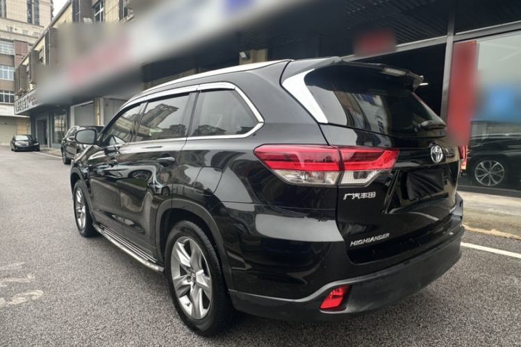 Used Toyota Highlander 2018 2.0T Four-Wheel Drive Luxury Version 7 Seats China VI Standard Exterior 3