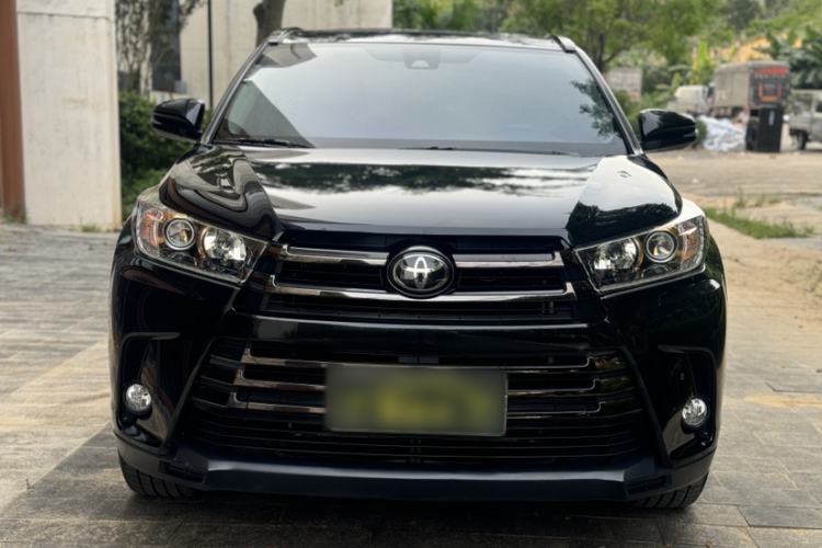 Used Toyota Highlander 2018 2.0T Four-Wheel Drive Knight Edition 7 Seats China VI Standard Exterior 3