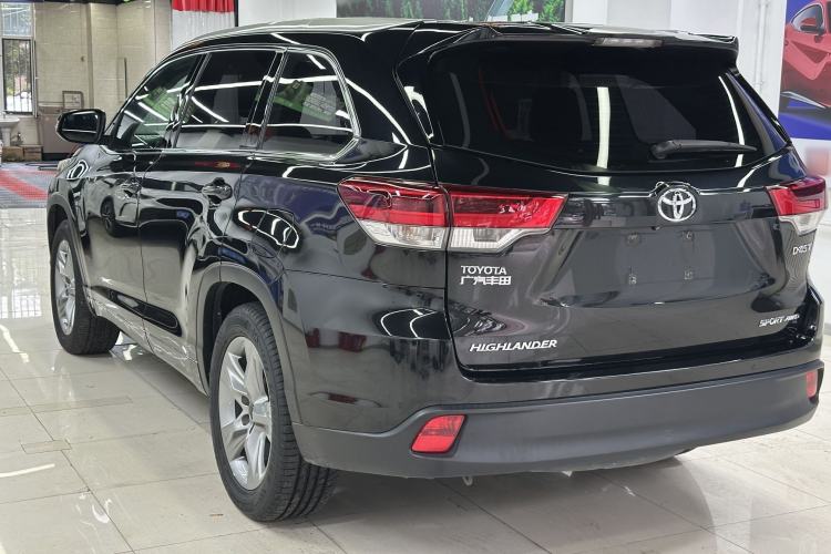 Used Toyota Highlander 2018 2.0T Four-Wheel Drive Luxury Edition 7 Seats China V Emission Standard Exterior 3