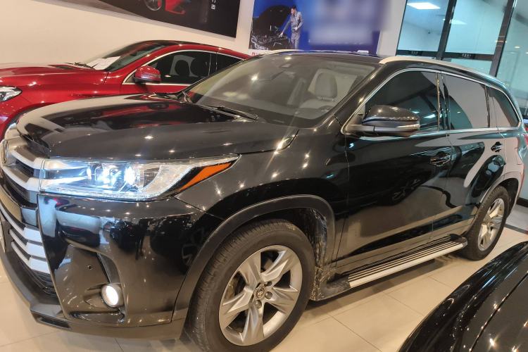 Used Toyota Highlander 2018 2.0T Four-Wheel Drive Knight Edition 7 Seats China VI Standard Exterior 3