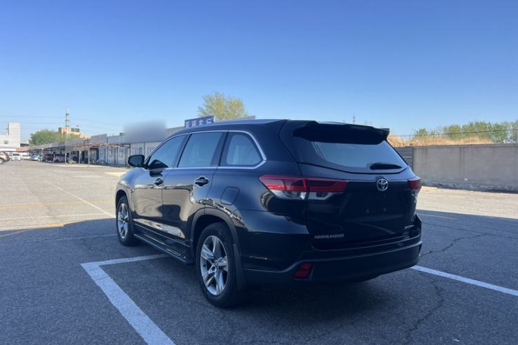 Used Toyota Highlander 2018 2.0T Four-Wheel Drive Luxury Version 7 Seats China VI Standard Exterior 3