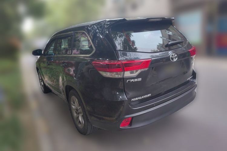 Used Toyota Highlander 2018 2.0T Four-Wheel Drive Luxury Version 7 Seats China VI Standard Exterior 3