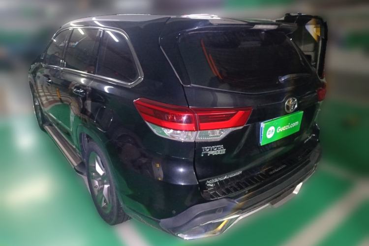 Used Toyota Highlander 2018 2.0T Four-Wheel Drive Luxury Edition 7 Seats China V Emission Standard Exterior 3