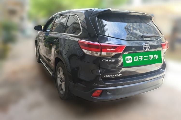 Used Toyota Highlander 2018 2.0T Four-Wheel Drive Luxury Version 7 Seats China VI Standard Exterior 3