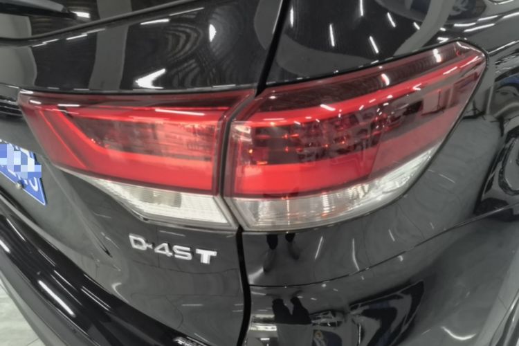 Used Toyota Highlander 2018 2.0T Four-Wheel Drive Elite Edition 7 Seats China VI Standard Exterior 3