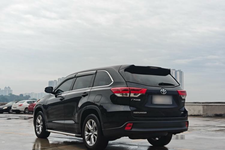 Used Toyota Highlander 2018 2.0T Four-Wheel Drive Elite Edition 7 Seats China VI Standard Exterior 3