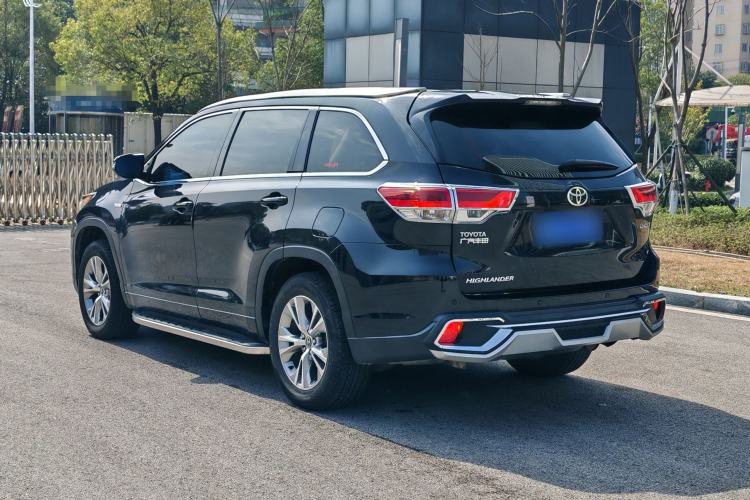 Used Toyota Highlander 2018 2.0T Two-Wheel Drive Elite Edition 7 Seats China VI Standard Exterior 4
