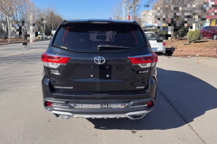 Used Toyota Highlander 2018 2.0T Two-Wheel Drive Prestige Edition 7 Seats China VI Standard Exterior 4