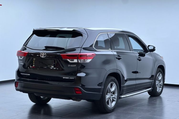 Used Toyota Highlander 2018 2.0T Four-Wheel Drive Luxury Edition 7 Seats China V Emission Standard Exterior 4
