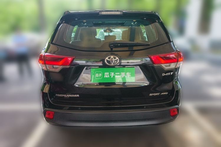 Used Toyota Highlander 2018 2.0T Four-Wheel Drive Prestige Version 7 Seats China V Emission Standard Exterior 4