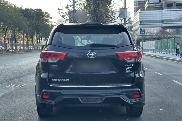 Used Toyota Highlander 2018 2.0T Two-Wheel Drive Elite Version 5 Seats China VI Standard Exterior 4