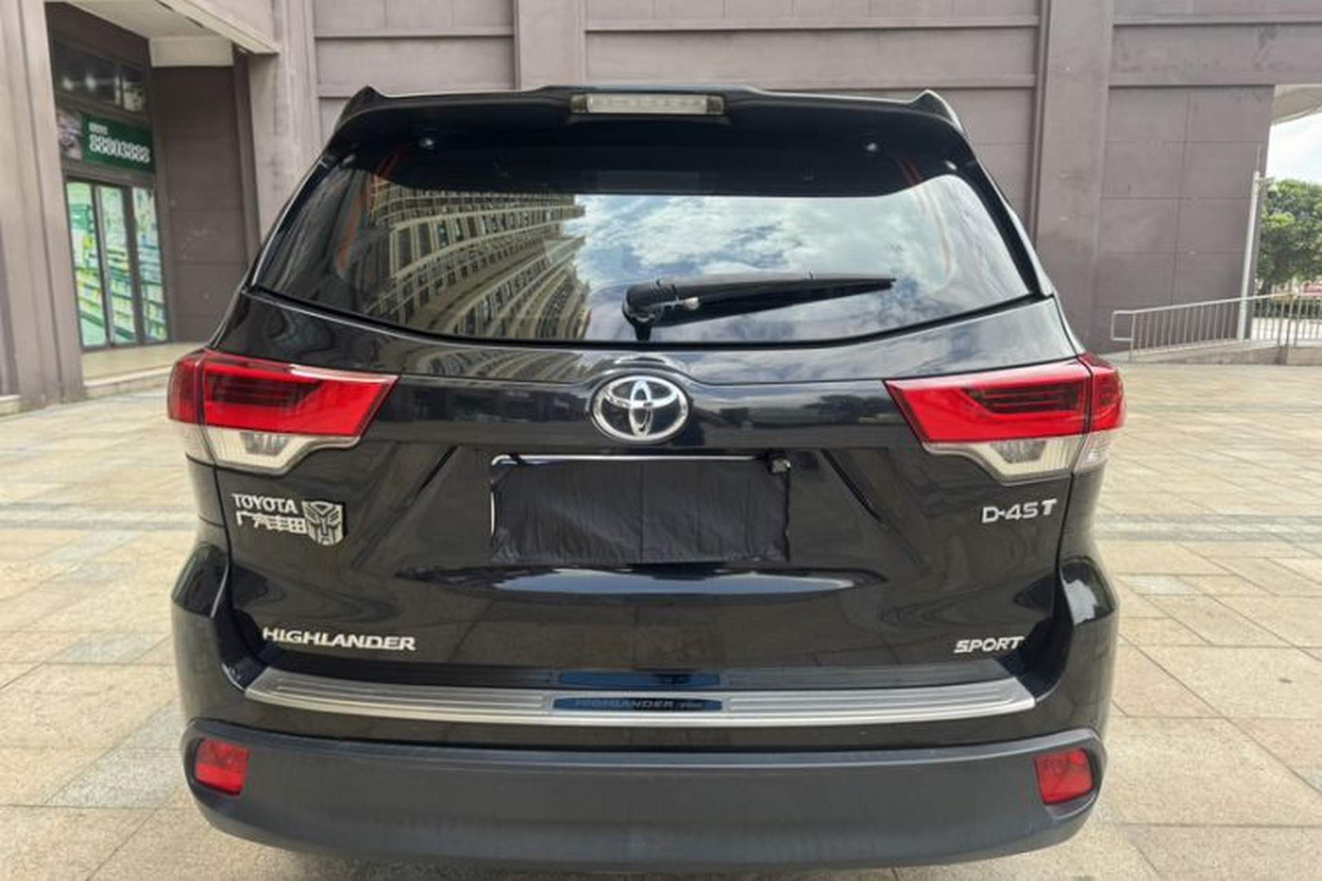 Used Toyota Highlander 2018 2.0T Two-Wheel Drive Prestige Edition 7 Seats China VI Standard Exterior 4