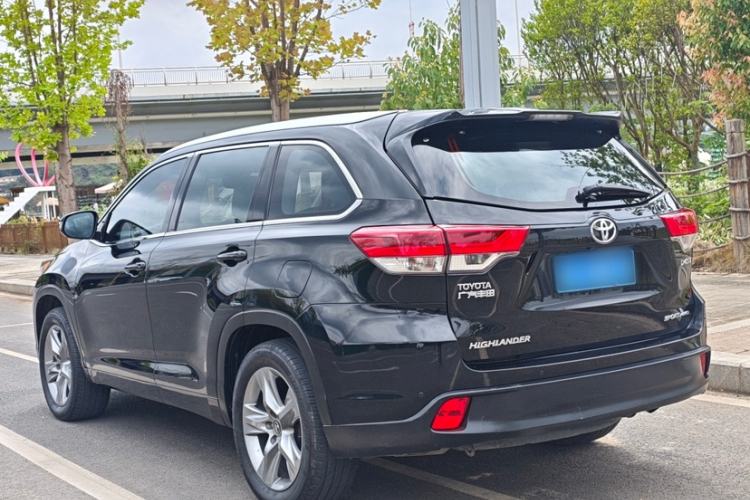 Used Toyota Highlander 2018 2.0T Four-Wheel Drive Prestige Version 7 Seats China V Emission Standard Exterior 4
