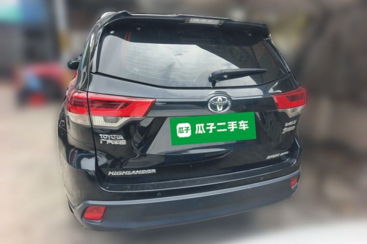Used Toyota Highlander 2018 2.0T Four-Wheel Drive Prestige Version 7 Seats China V Emission Standard Exterior 4