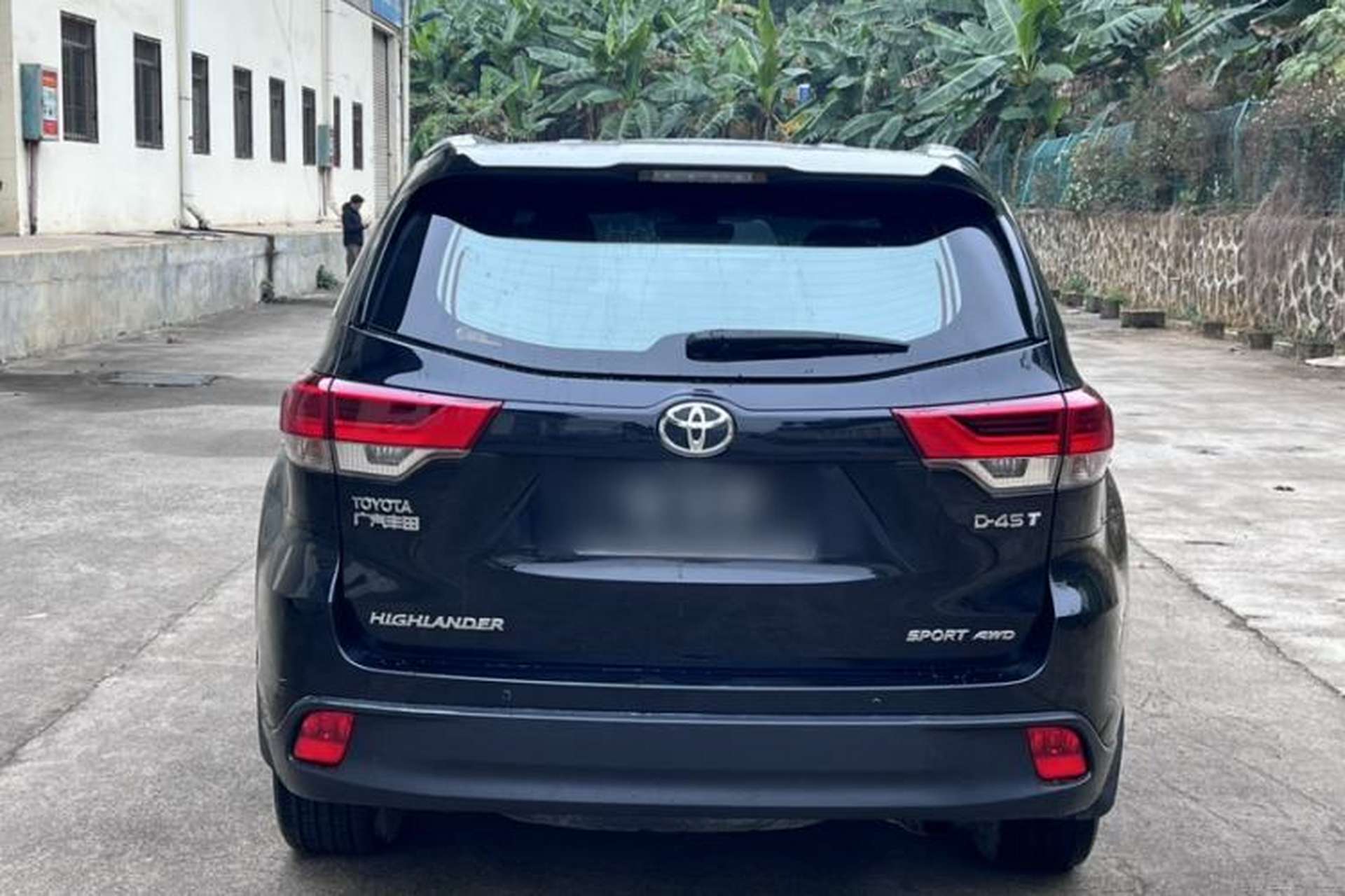 Used Toyota Highlander 2018 2.0T Four-Wheel Drive Luxury Edition 7 Seats China V Emission Standard Exterior 4