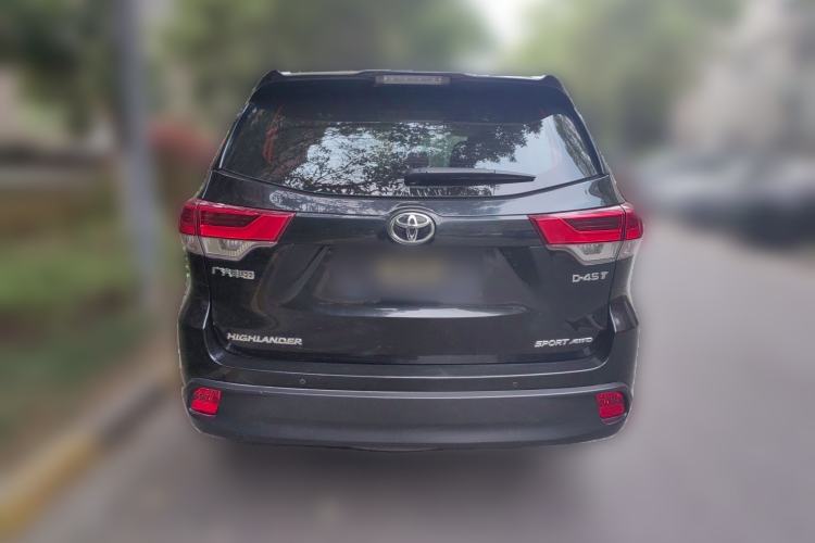 Used Toyota Highlander 2018 2.0T Four-Wheel Drive Luxury Version 7 Seats China VI Standard Exterior 4