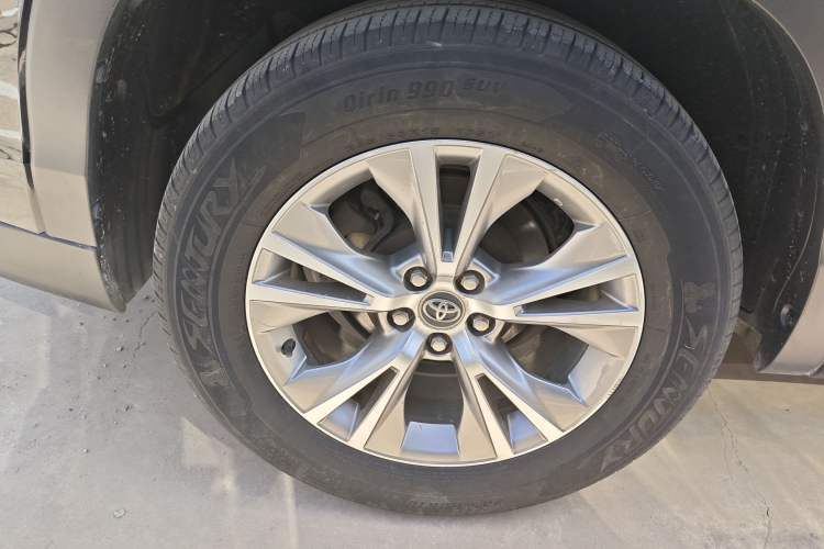 Used Toyota Highlander 2018 2.0T Four-Wheel Drive Elite Edition 7 Seats China V Standard Exterior 5