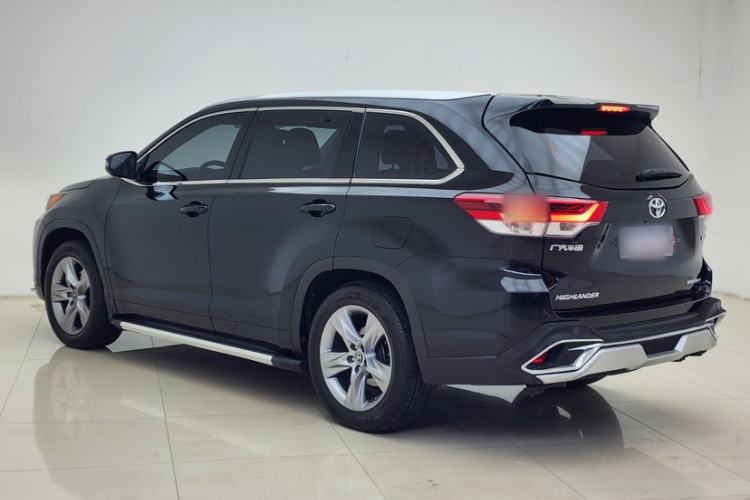 Used Toyota Highlander 2018 2.0T Four-Wheel Drive Luxury Version 7 Seats China VI Standard Exterior 5