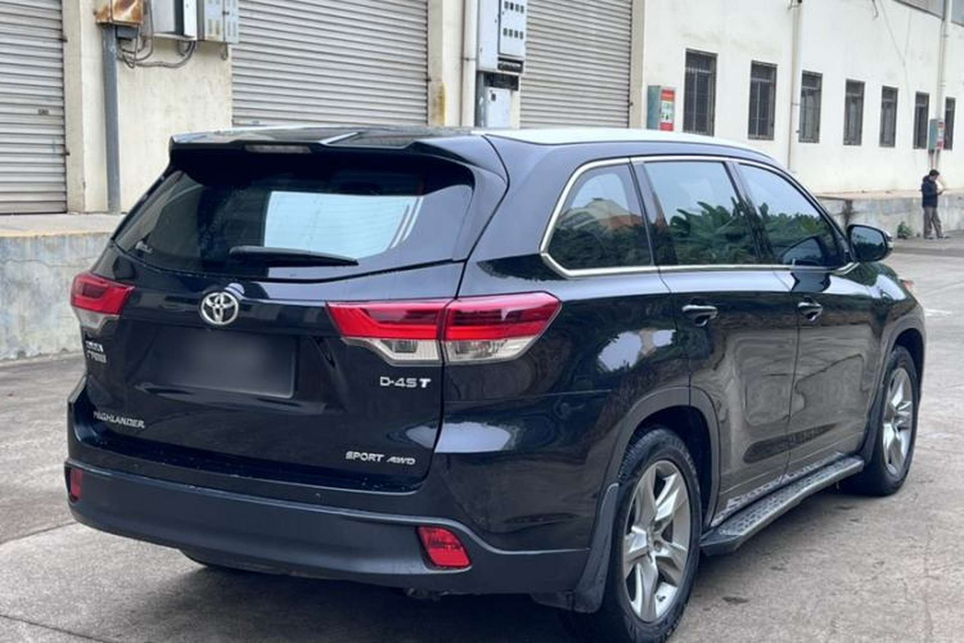 Used Toyota Highlander 2018 2.0T Four-Wheel Drive Luxury Edition 7 Seats China V Emission Standard Exterior 5