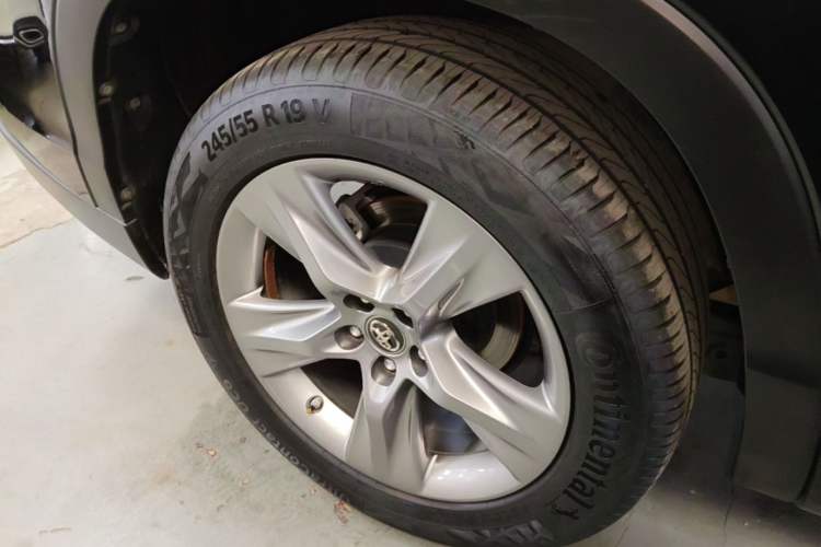 Used Toyota Highlander 2018 2.0T Four-Wheel Drive Luxury Version 7 Seats China VI Standard Exterior 5