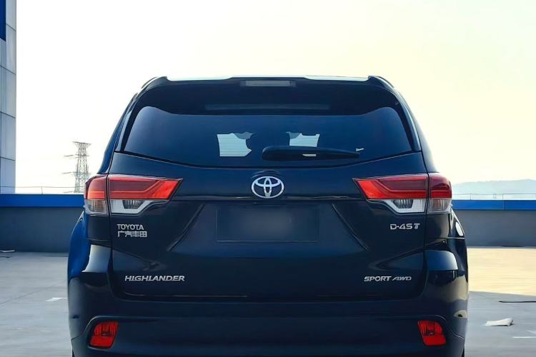 Used Toyota Highlander 2018 2.0T Four-Wheel Drive Luxury Edition 7 Seats China V Emission Standard Exterior 5