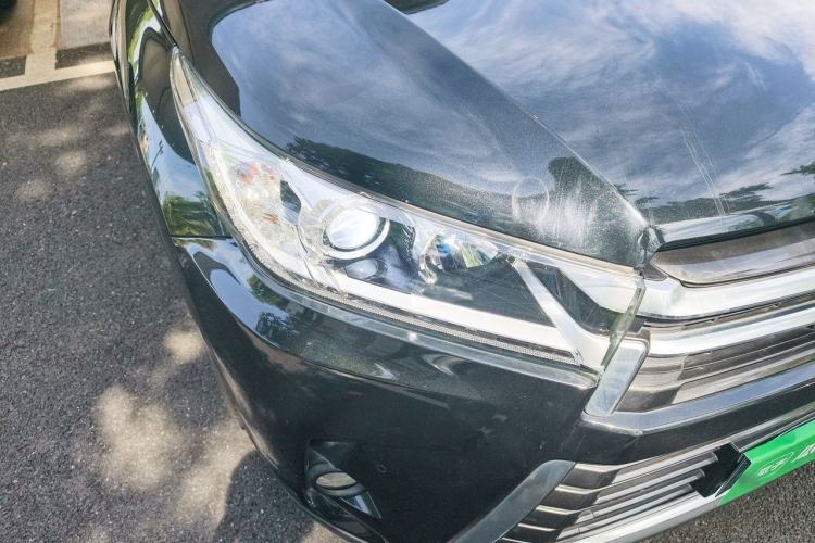 Used Toyota Highlander 2018 2.0T Four-Wheel Drive Prestige Version 7 Seats China V Emission Standard Exterior 6