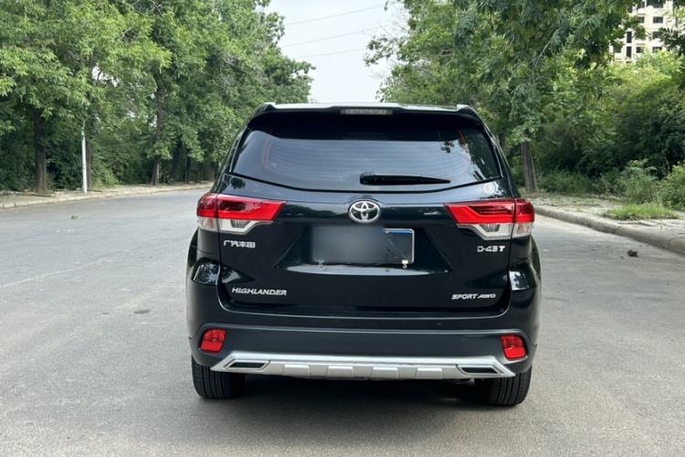 Used Toyota Highlander 2018 2.0T Four-Wheel Drive Luxury Version 7 Seats China VI Standard Exterior 6