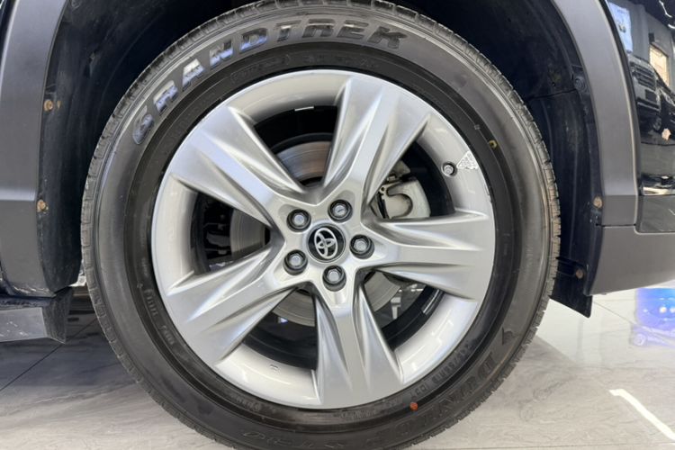 Used Toyota Highlander 2018 2.0T Four-Wheel Drive Prestige Version 7 Seats China VI Standard Exterior 6