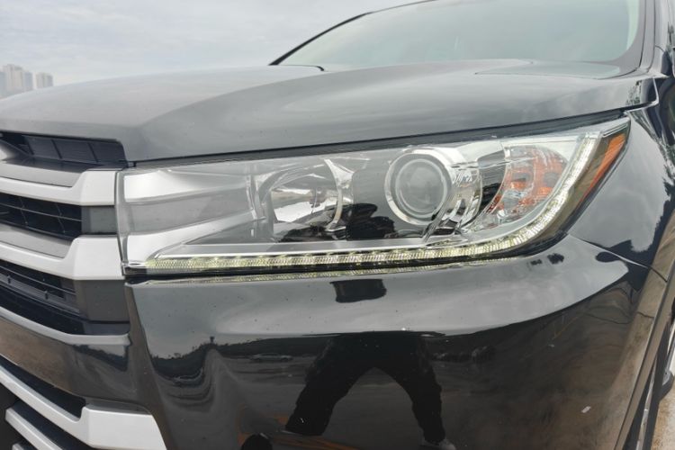 Used Toyota Highlander 2018 2.0T Four-Wheel Drive Elite Edition 7 Seats China VI Standard Exterior 6