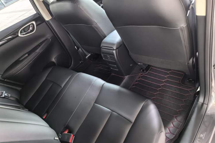 Used Toyota Highlander 2018 2.0T Four-Wheel Drive Knight Edition 7 Seats China VI Standard Exterior 7