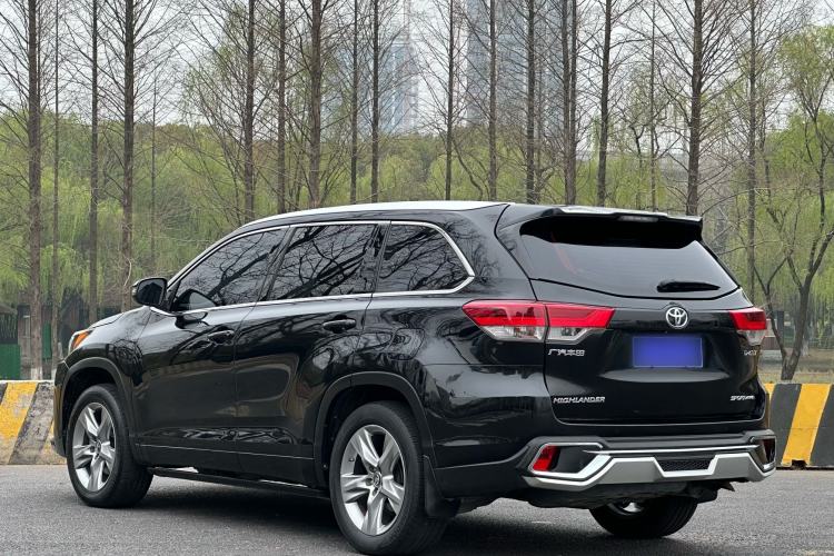 Used Toyota Highlander 2018 2.0T Four-Wheel Drive Luxury Version 7 Seats China VI Standard Exterior 7