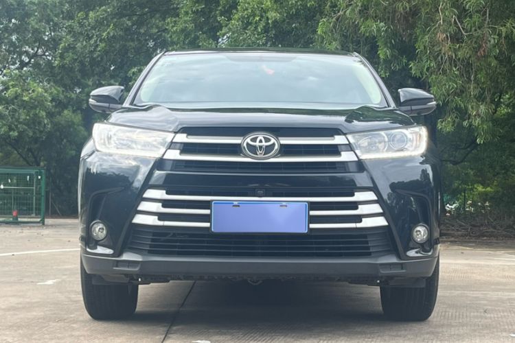 Used Toyota Highlander 2018 2.0T Two-Wheel Drive Elite Edition 7 Seats China VI Standard Exterior 8