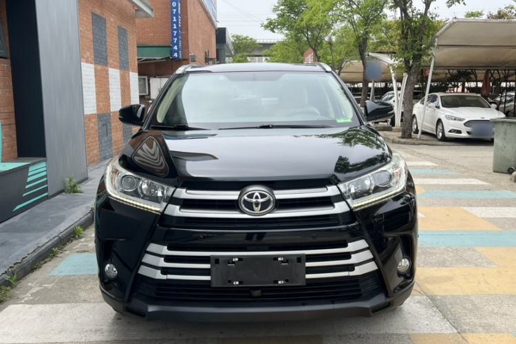 Used Toyota Highlander 2018 2.0T Two-Wheel Drive Elite Edition 5 Seats Emission Standard China V Exterior 9