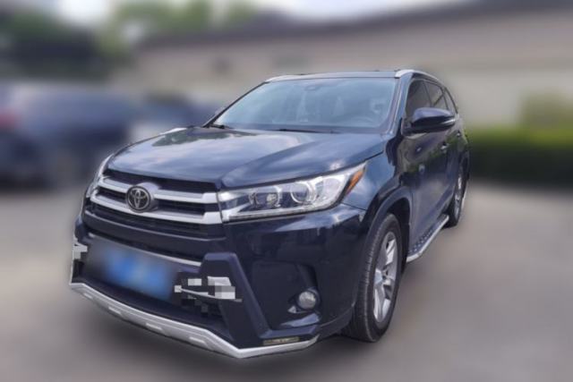 Toyota Highlander 2018 2.0T Four-Wheel Drive Elite Edition 7 Seats China V Standard مستعملة