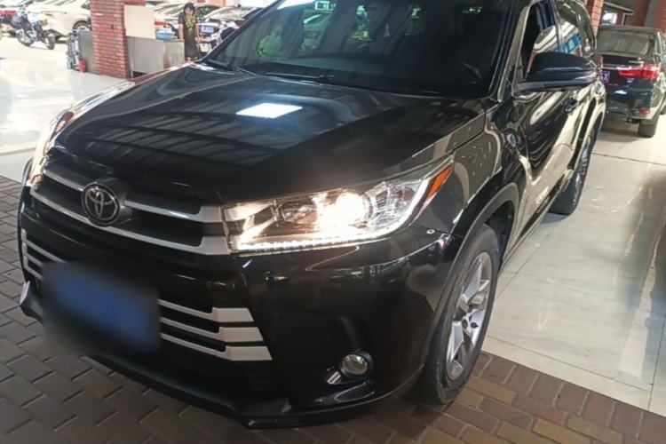 Used Toyota Highlander 2018 2.0T Four-Wheel Drive Luxury Version 7 Seats China VI Standard Guazi used car, China used car export, Used car for sale, Used Toyota cars, Cheapest cars for sale