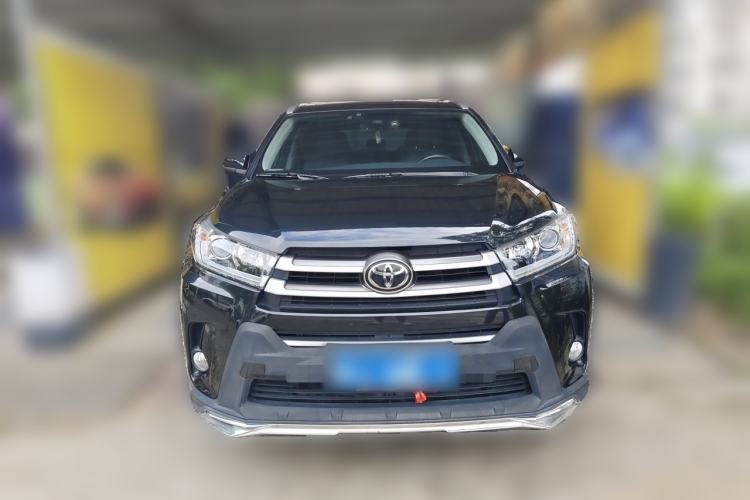 Used Toyota Highlander 2018 2.0T Four-Wheel Drive Luxury Edition 7 Seats China V Emission Standard Front