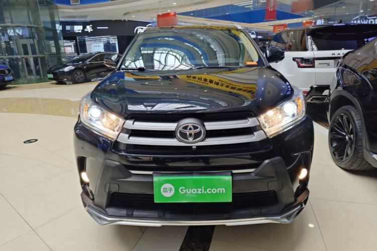 Used Toyota Highlander 2018 2.0T Two-Wheel Drive Elite Edition 7 Seats China VI Standard Front